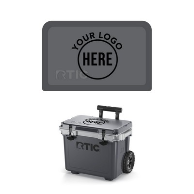 22 QT Ultra-Light Wheeled Cooler