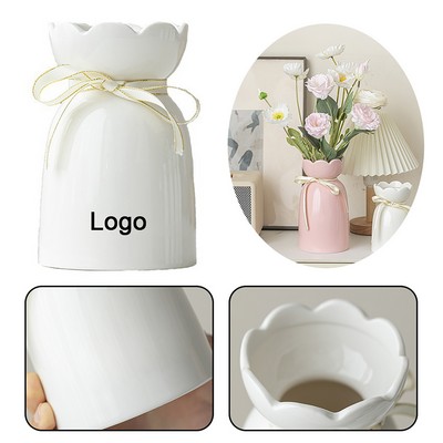 Garden White Ceramic Vase with Scalloped Rim Home Garden Decoration