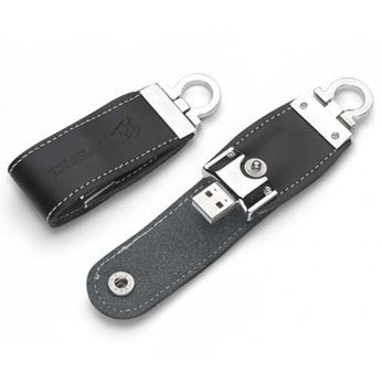 Milano Leatherette USB Flash Drive w/Key Chain (32 GB)