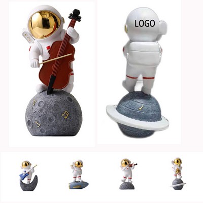 Astronaut Statue Ornament