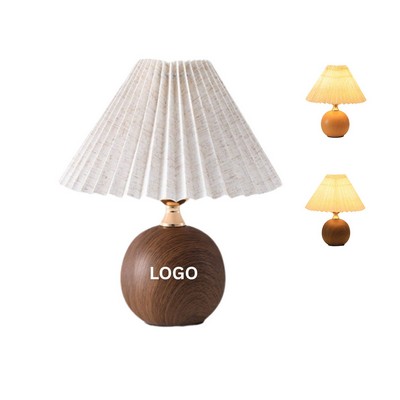 Vintage Pleated Shade Table Lamp