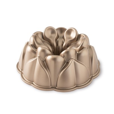 Nordic Ware Magnolia Bundt® Pan