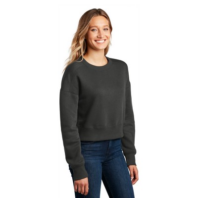 District Women's Perfect Weight Fleece Cropped Crew
