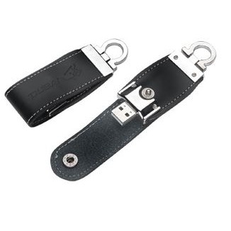 Milano Leatherette USB Flash Drive w/Key Chain (128 GB)