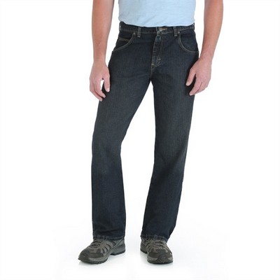 Wrangler Rugged Relaxed Mid Rise Straight Fit Jeans